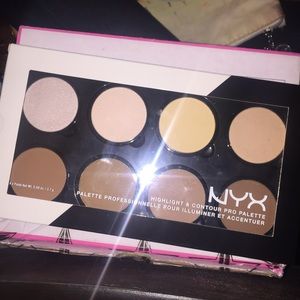 NYX CONTOUR AND HIGHLIGHT PALETTE