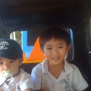 Meet your Posher, Ly