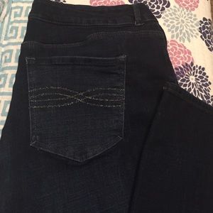 Like New 👖 Jeans!!! Secret Cell pocket inside!