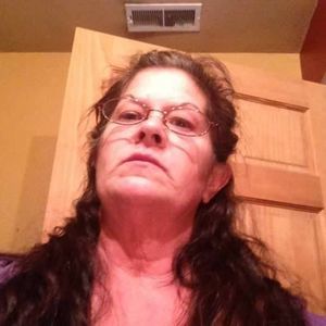 Meet your Posher, Lea