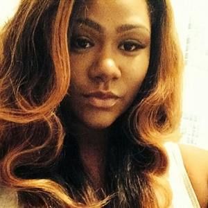 Meet your Posher, Jasmine