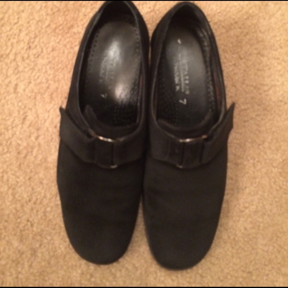 Aquatalia shoes