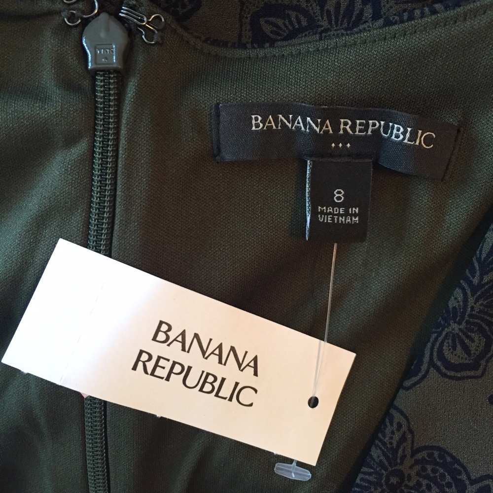 Banana Republic Floral Sheath Dress w Flare Skirt - Picture 5 of 5