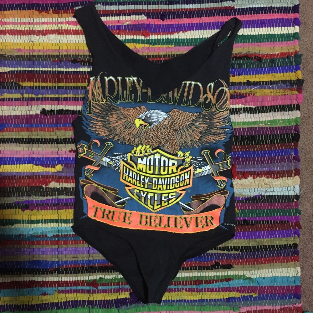 Bodysuit-vintage style