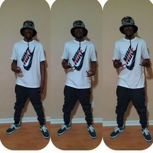 Meet your Posher, Samuel