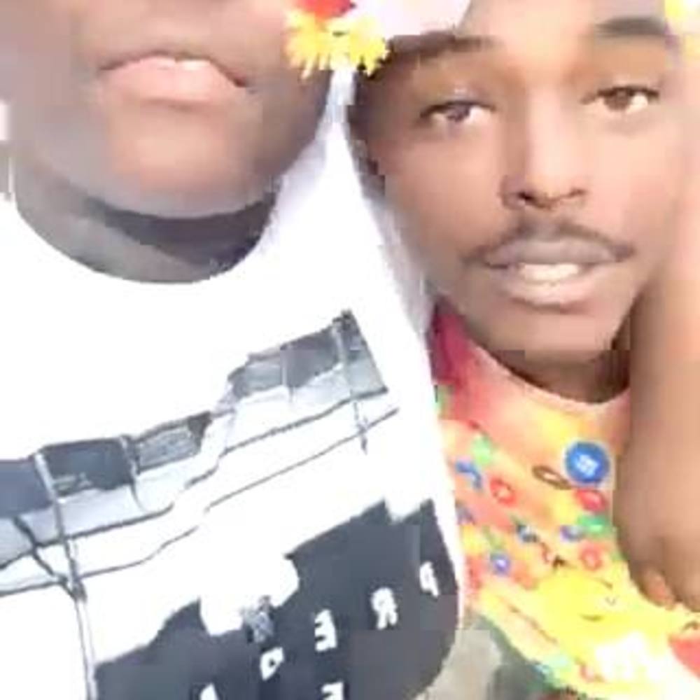 Meet your Posher, Back