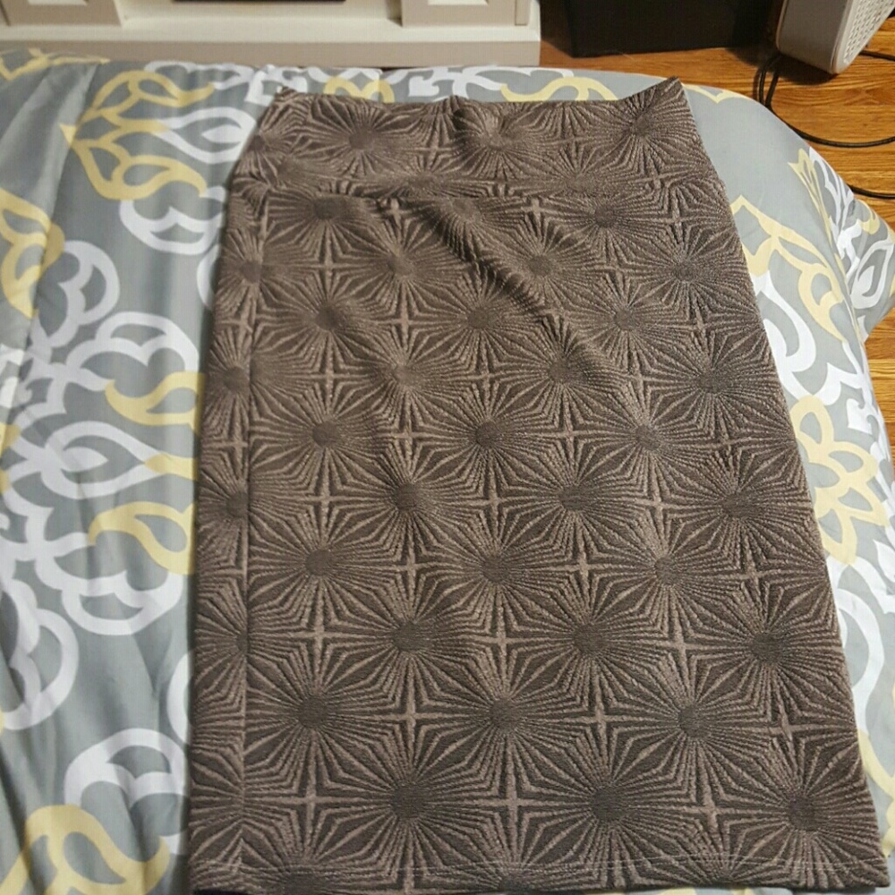 Small bronze colored Cassie pencil skirt