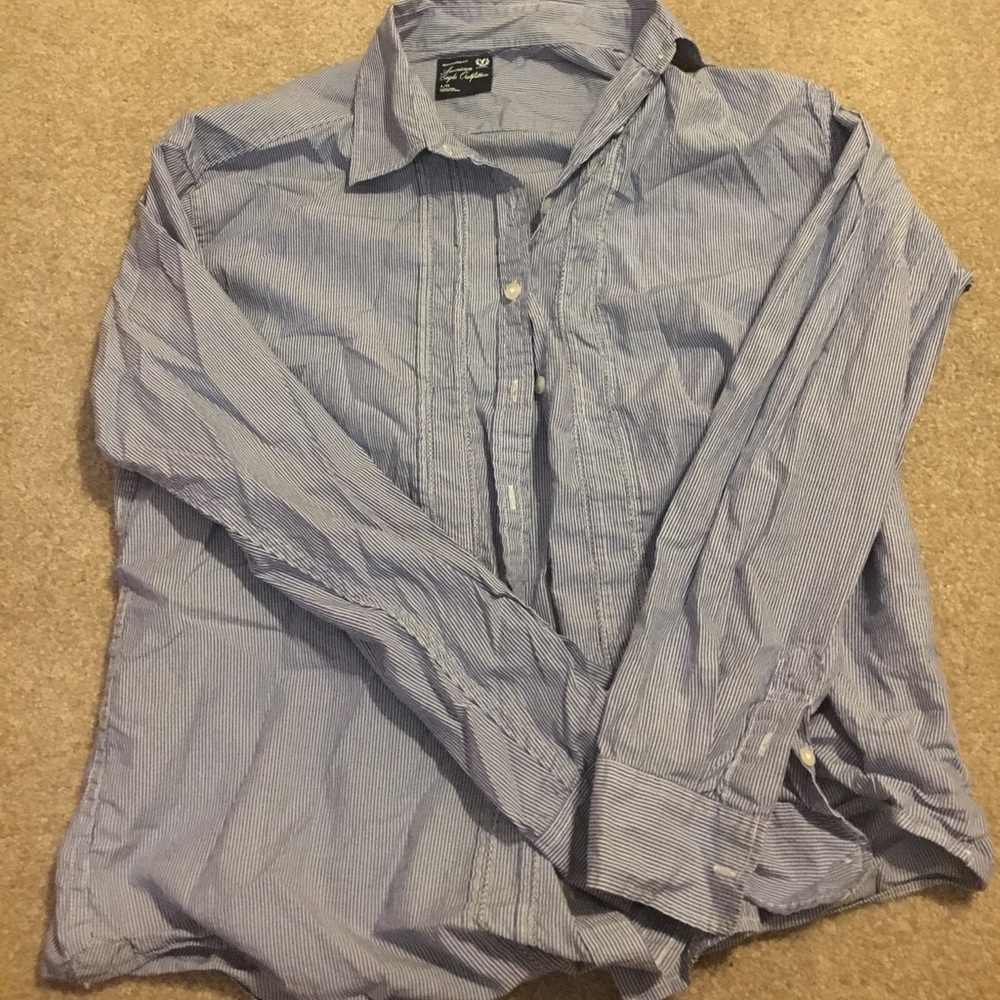 American eagle size large button up
