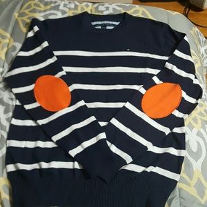 Boys Tommy Hilfiger sweater large