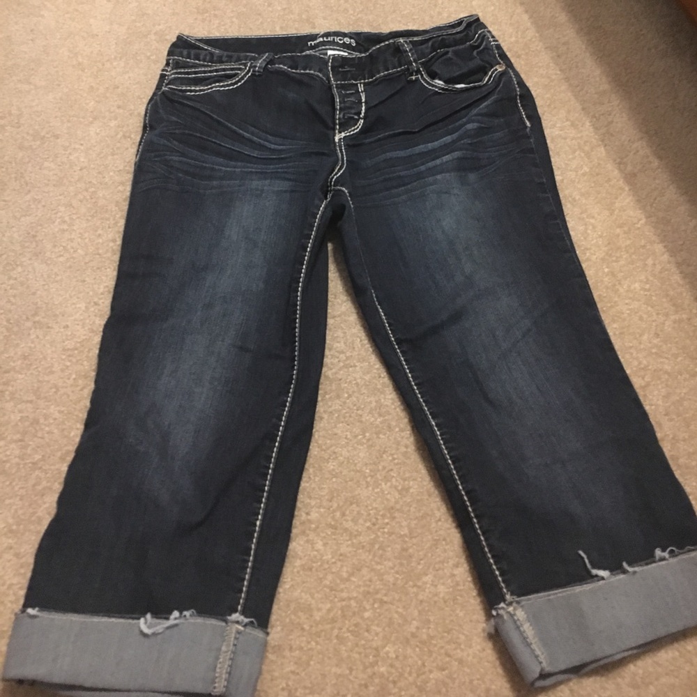 Maurices size 12 Dennis capris