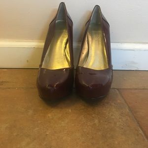 Pattern leather burgundy heals