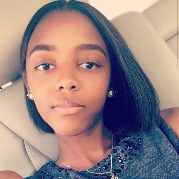 Meet your Posher, Alicia - Picture 1 of 1