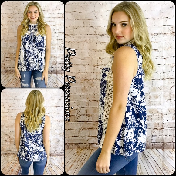 SOLD OUT‼️ NWT Navy & White Crochet Neckline Top - Picture 2 of 5