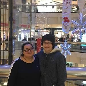 Meet your Posher, Alicia