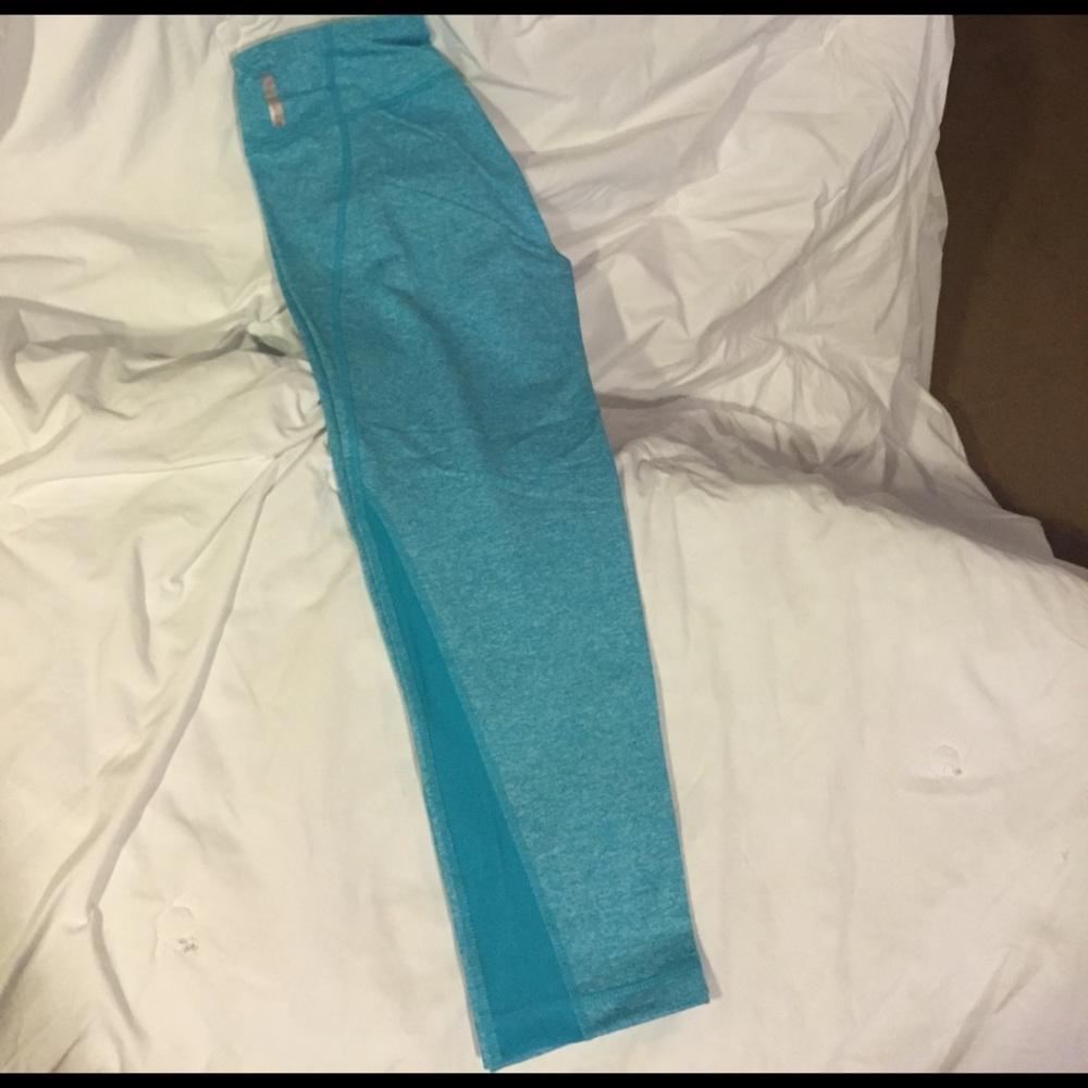 Nordstrom Zella 3/4 Leggings