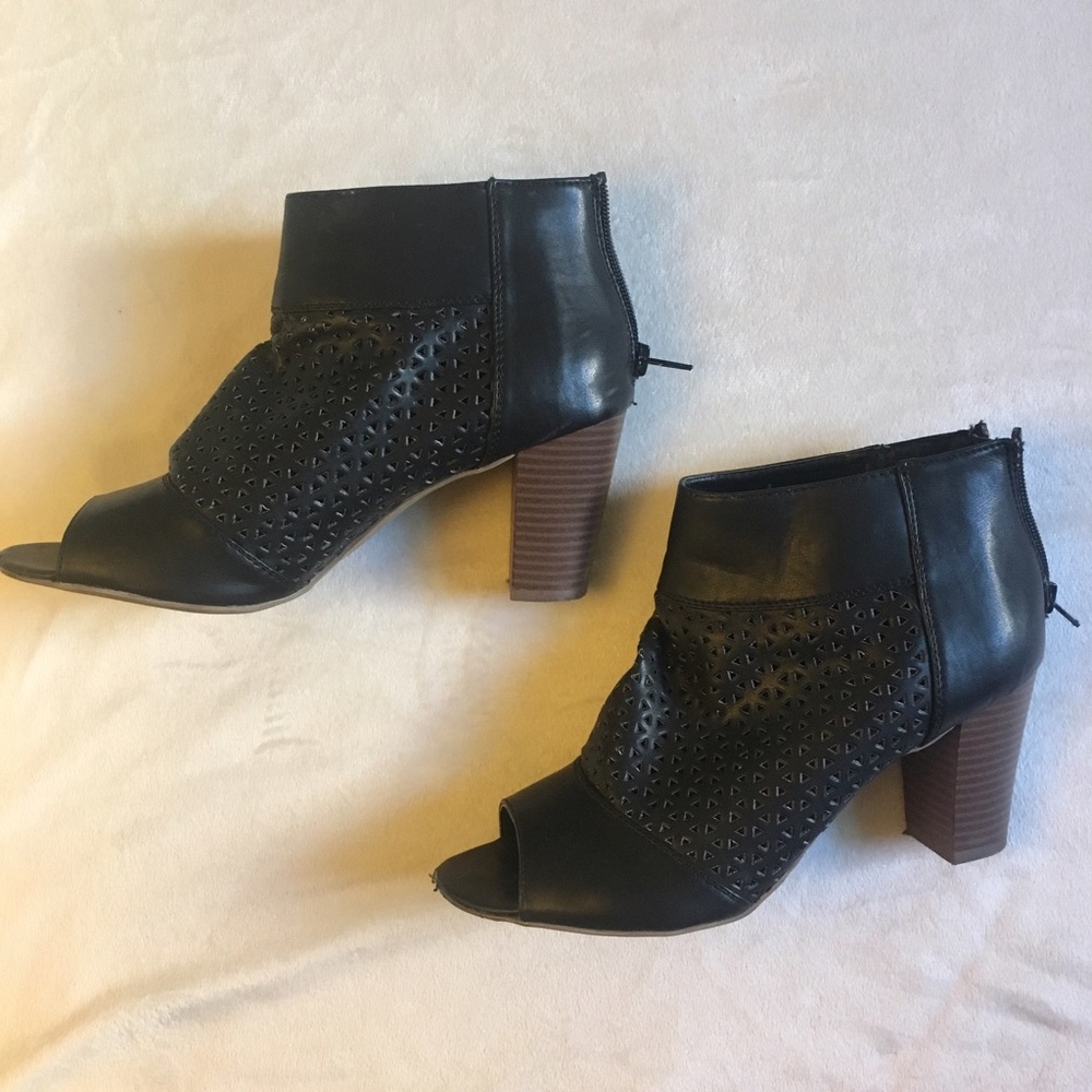 Black Cutout Mule Heels, Mossimo Size 9