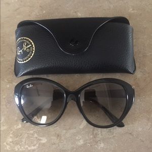Ray-Ban RB 4163 601/32