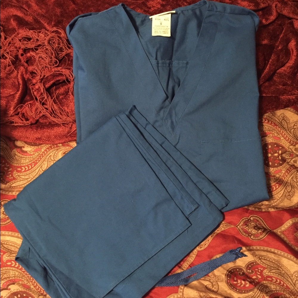 Blue scrub set