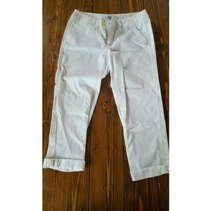 NWT American Eagle White Crops