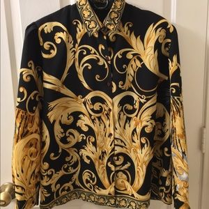 Gold print long sleeve