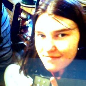 Meet your Posher, Bobbie