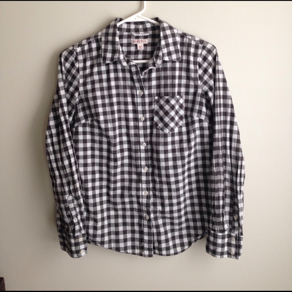 SALE!!! Grey plaid button down shirt