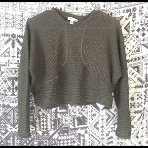 Urban outfitters olive green cropped sweater xs