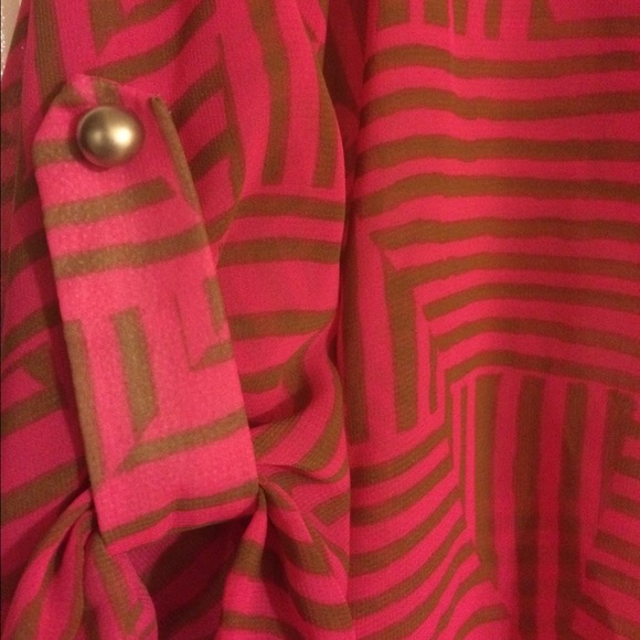 Spring Top - Picture 2 of 4