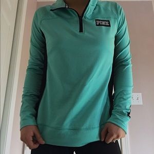 Love pink sweatshirt