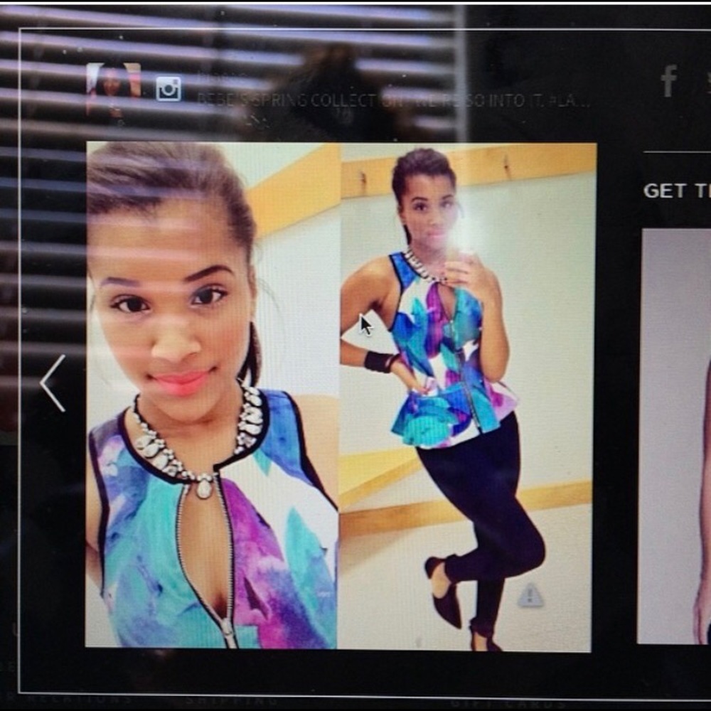 BEBE Floral Zip-up Top - Picture 3 of 3