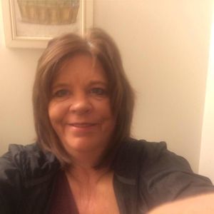 Meet your Posher, Connie