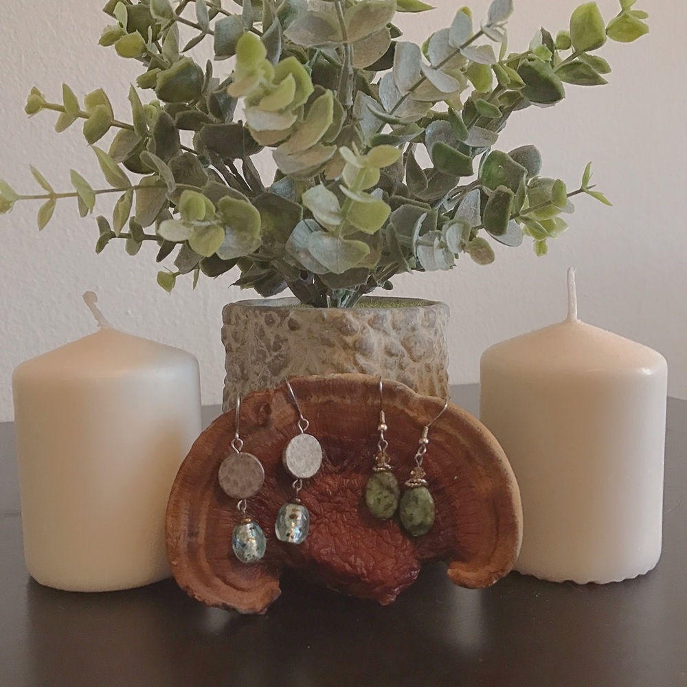 Two pairs of vintage dangle earrings