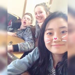 Meet your Posher, Yujin