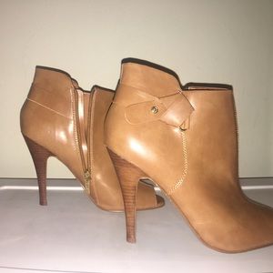 Open toed Guess heels (size 10)
