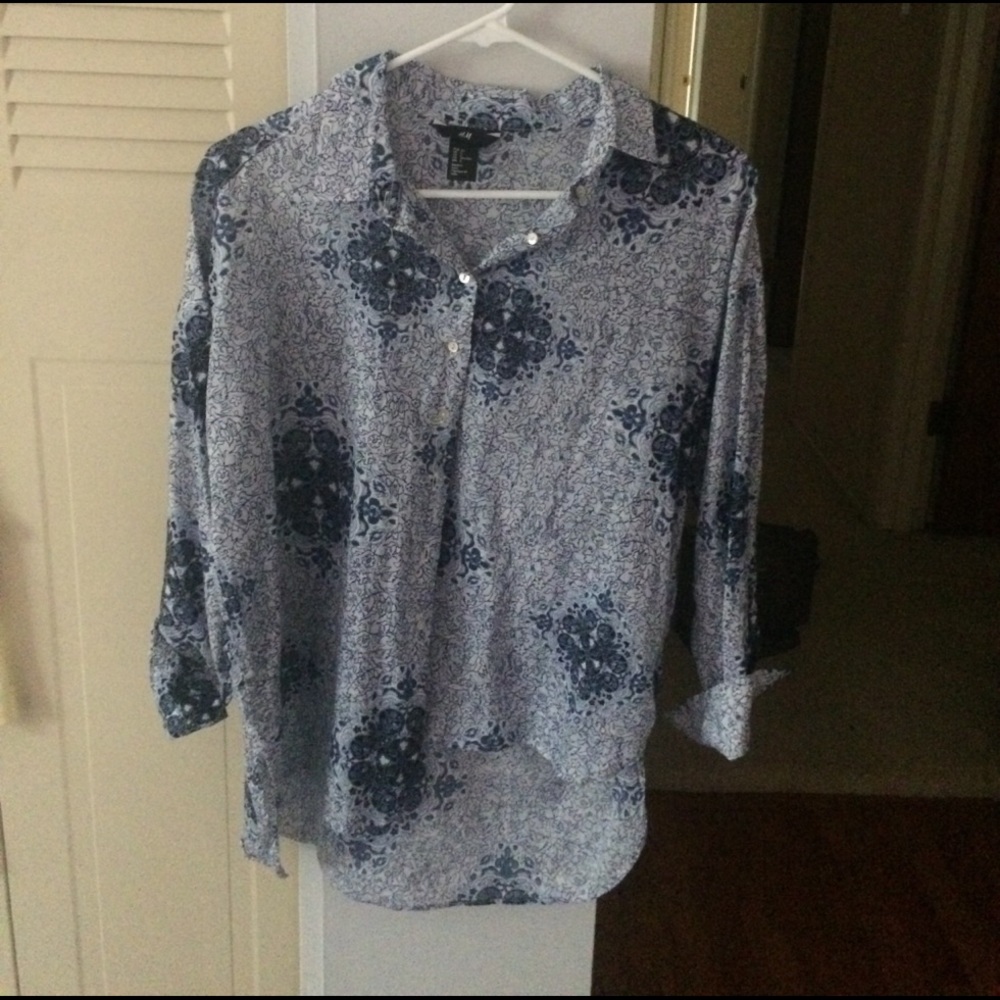 H & M button down - Picture 3 of 3