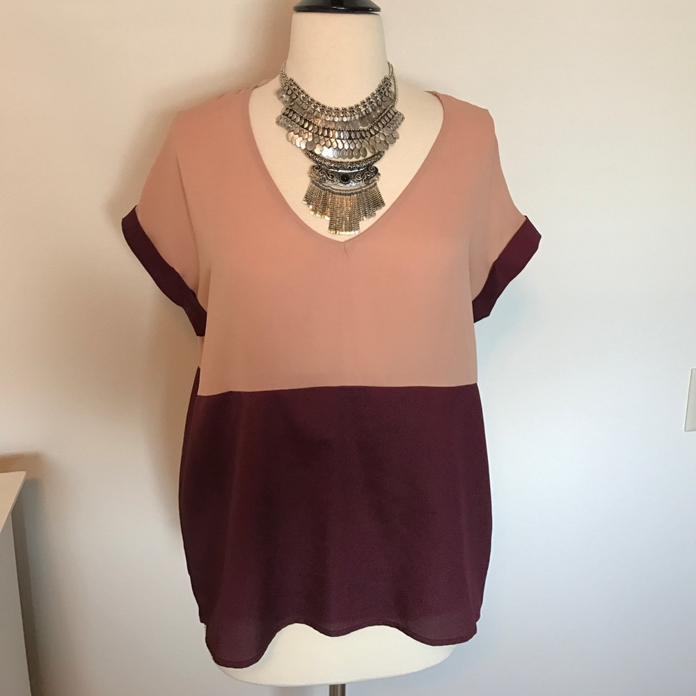 🚫 SOLD 🚫Color block blouse