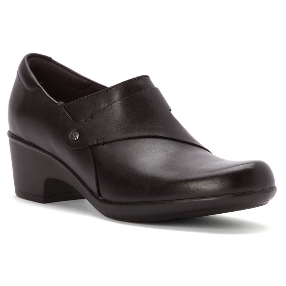 Clark's Women's booties