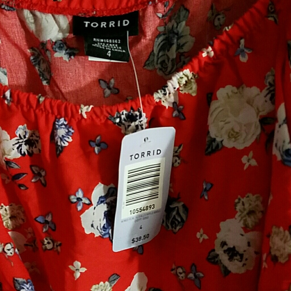 LOWEST PRICE! Pretty Floral Tank - Picture 5 of 6