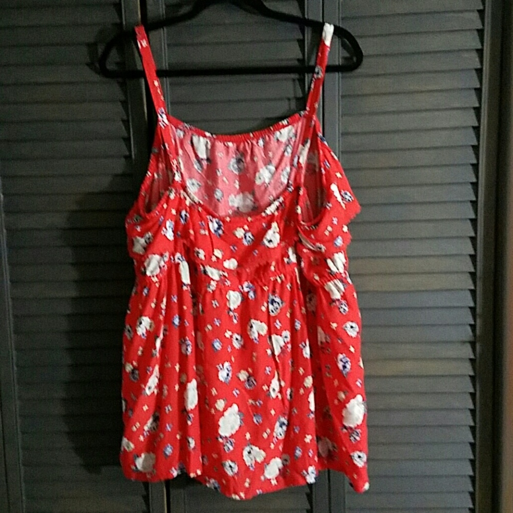 LOWEST PRICE! Pretty Floral Tank - Picture 6 of 6
