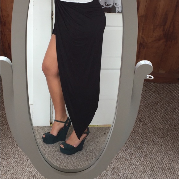 💖HP💖 LAST ONE! Draped High Low Skirt - Picture 5 of 7