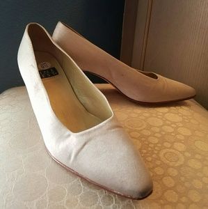 Beige Nine West Pumps