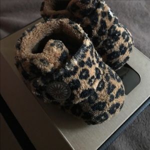 Infant/Baby Ugg Leopard Print NEW!