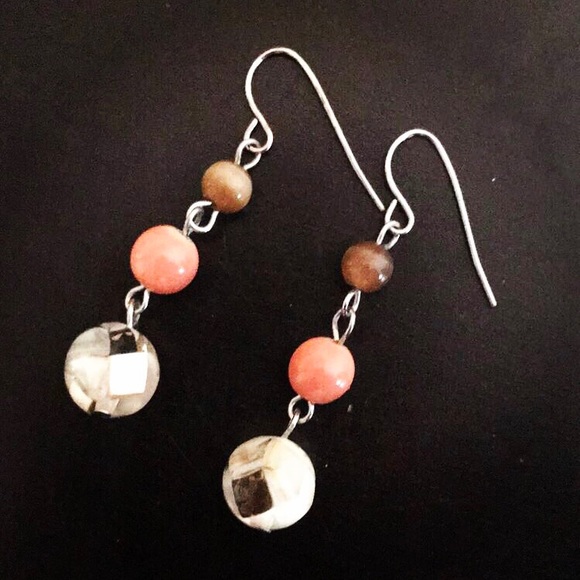 bundle of vintage dangle earrings - Picture 3 of 4