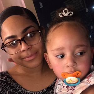 Meet your Posher, Marie