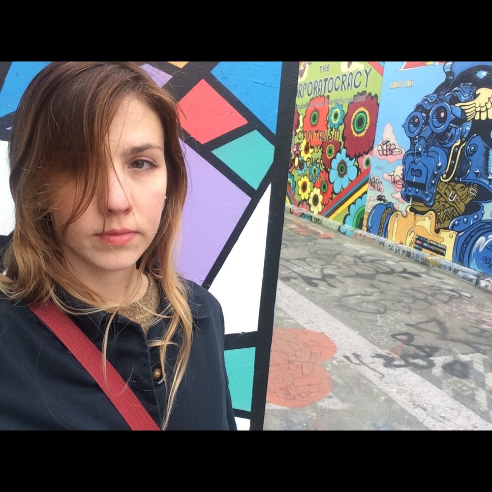 Meet your Posher, Elaine