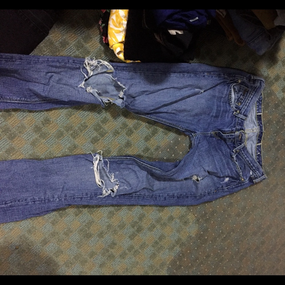 Hollister distressed jeans