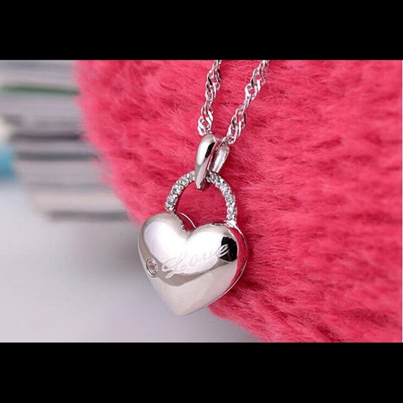 Jewelry - A New Sterling Silver Heart Necklace