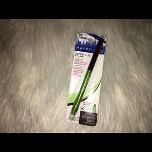 maybelline eyeliner.