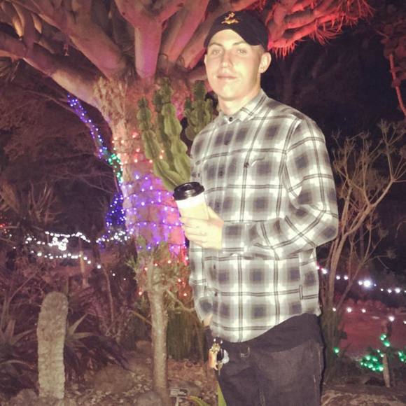 Meet your Posher, David - Picture 1 of 1