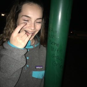 Meet your Posher, Kaitlyn